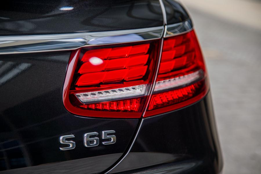 Детали экстерьера Mercedes-AMG S65 Coupe (C217) 2018 года  (NA) (фото 3 из 44)